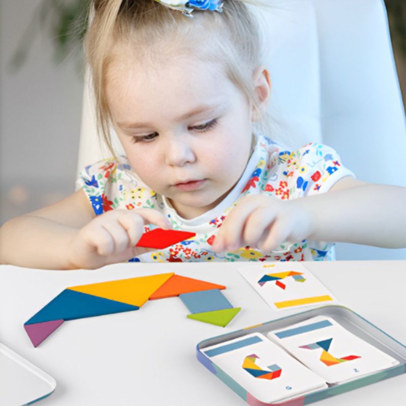 Tangram-en-bois-Montessori-jeu-éducatif-enfant-développement-logique