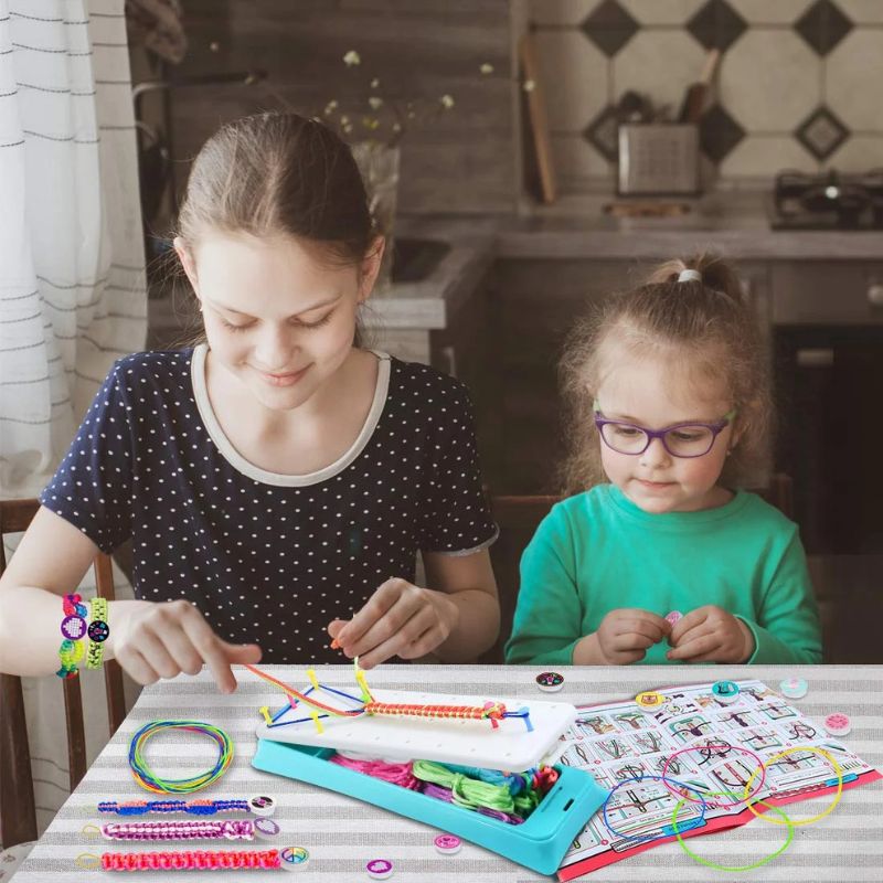 MagicWeave™: Kit de tressage de bracelets d'amitié - BABYSBLOU