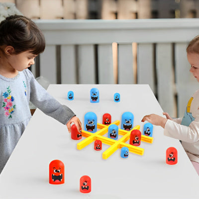 Jeux-de-société-famille-enfants-tic-tac-toe-monstres-colorés