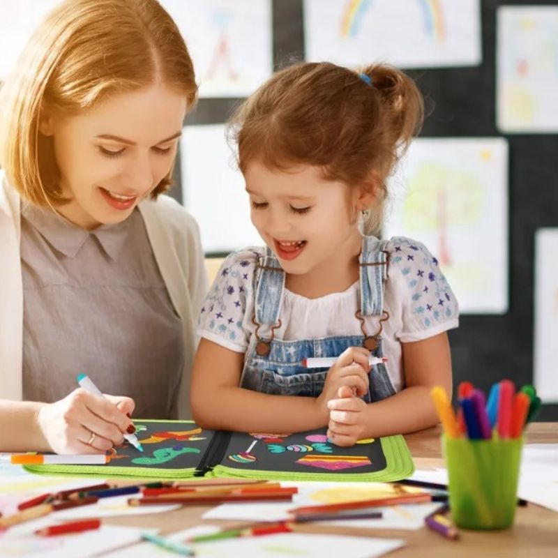 Ardoise magique enfant - Livre de Dessin Effaçable - BABYSBLOU