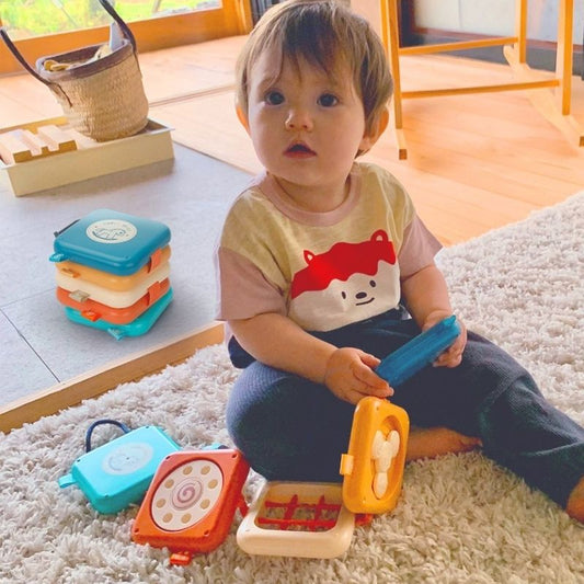 Busy Board Montessori - Éveil Sensoriel et Autonomie dès 1 An - BABYSBLOU