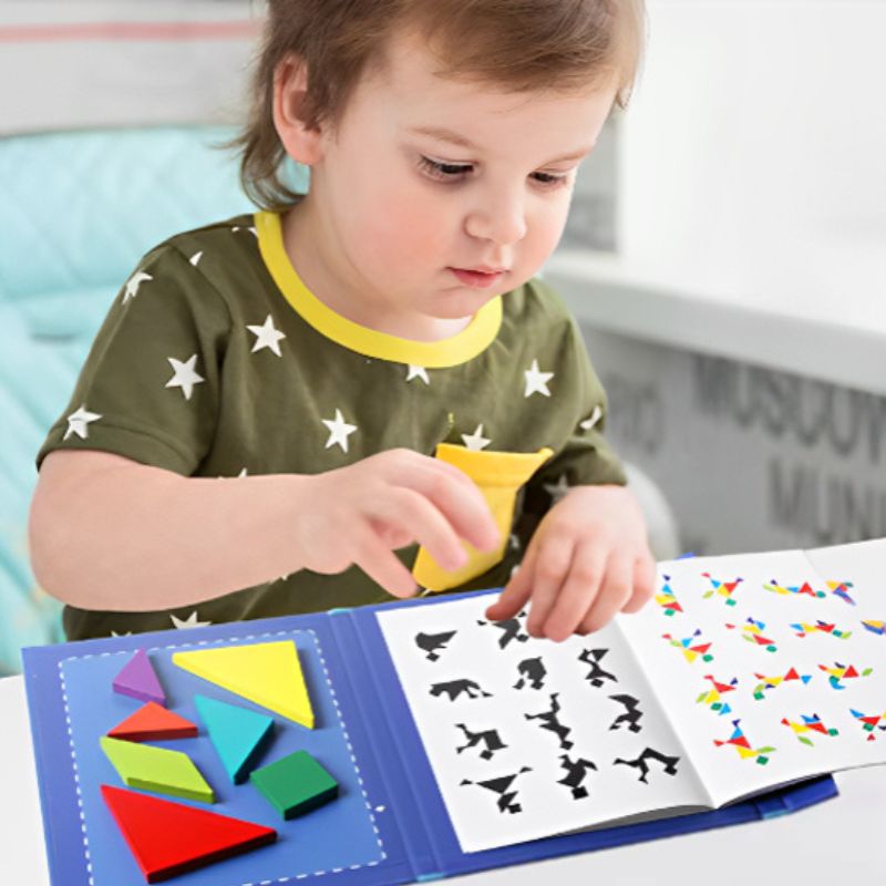 Tangram magnétique - Livre bleu d'activité Montessori - BABYSBLOU